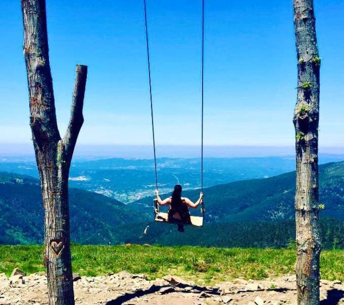 Chez Louise: Onde A Serra Beija O Ceu Луса Экстерьер фото