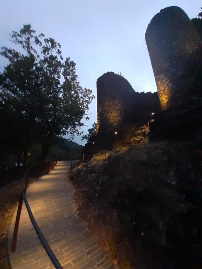 Chez Louise: Onde A Serra Beija O Ceu Луса Экстерьер фото